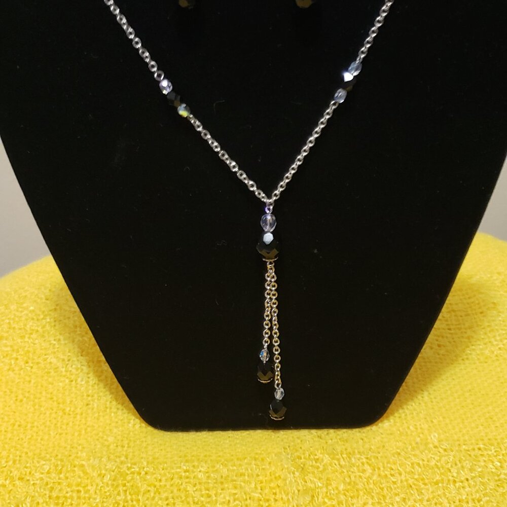 Vintage Y Necklace & Earring Set.